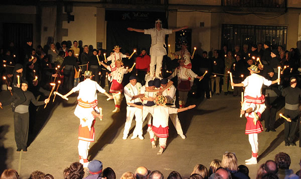 La Moixiganga a Castellterçol, la paraula i la dansa en la Passió de Crist