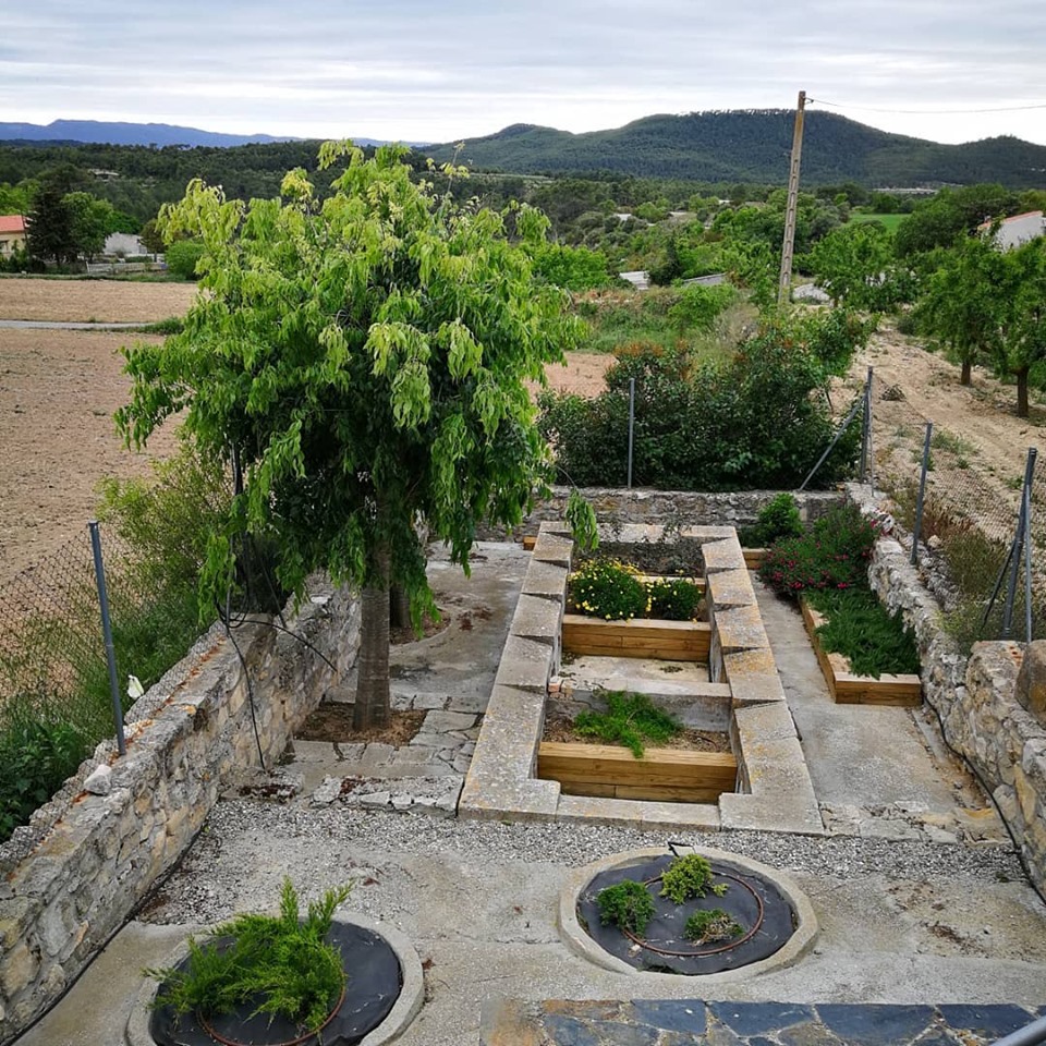 Fulleda - Nucli històric - Antics rentadors (Foto: Fulleda Peti qui Peti) 