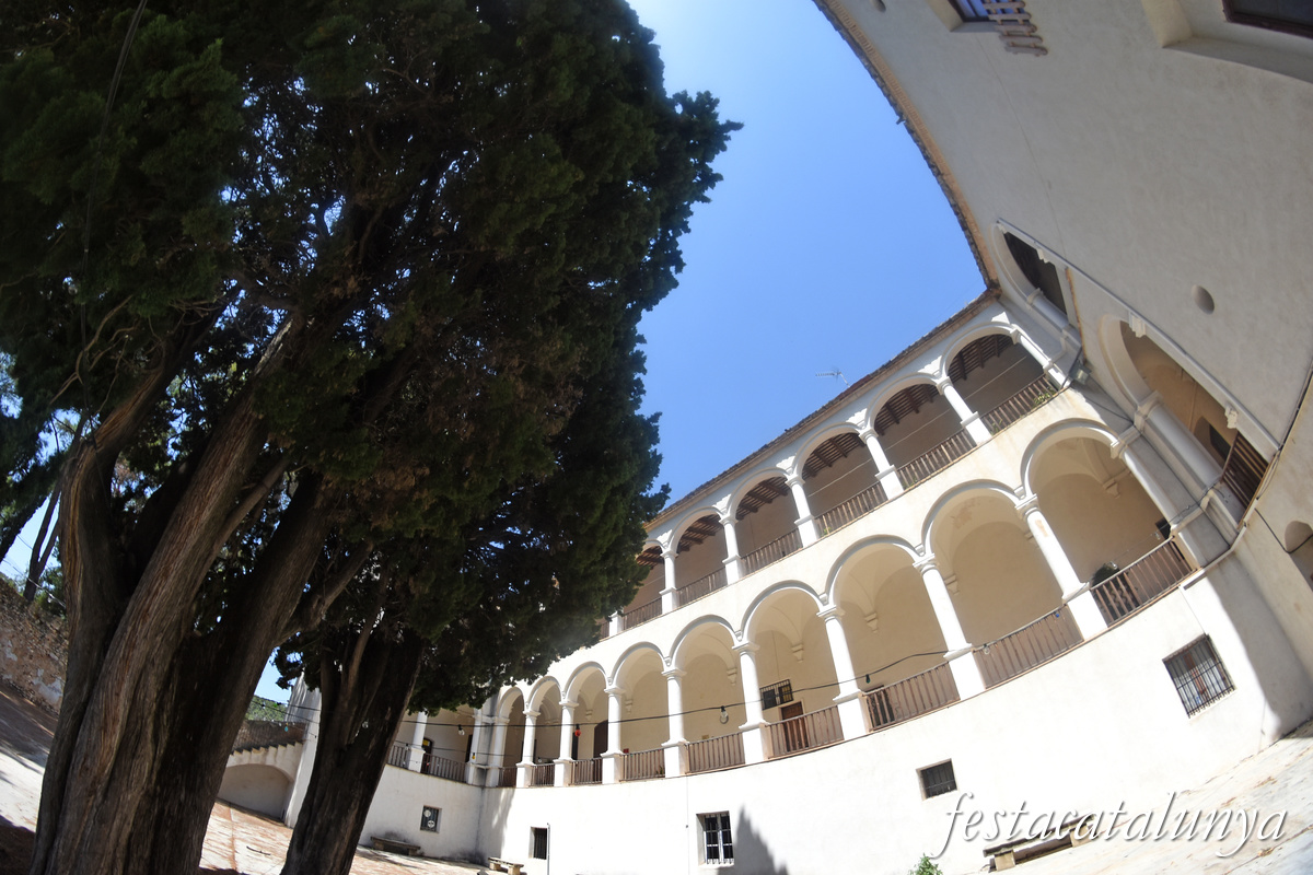 Aiguamúrcia - Palau Abacial del monestir de Santes Creus 