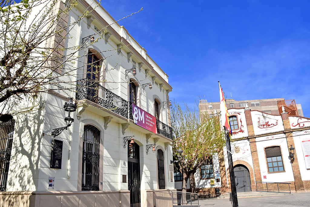 Plaça de Prat de la Riba de Mollet del Vallès