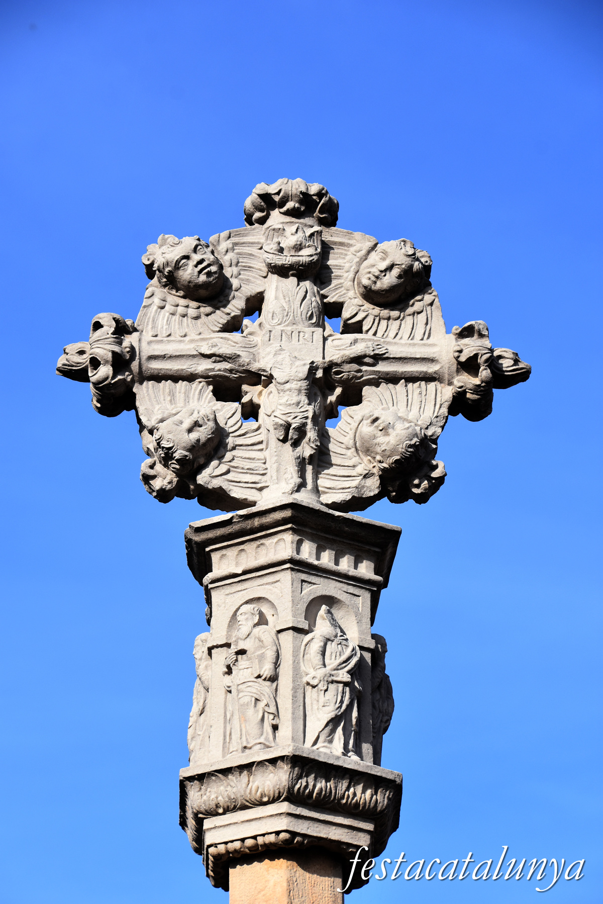 Sarral - Creu de terme de Sant Bartomeu 