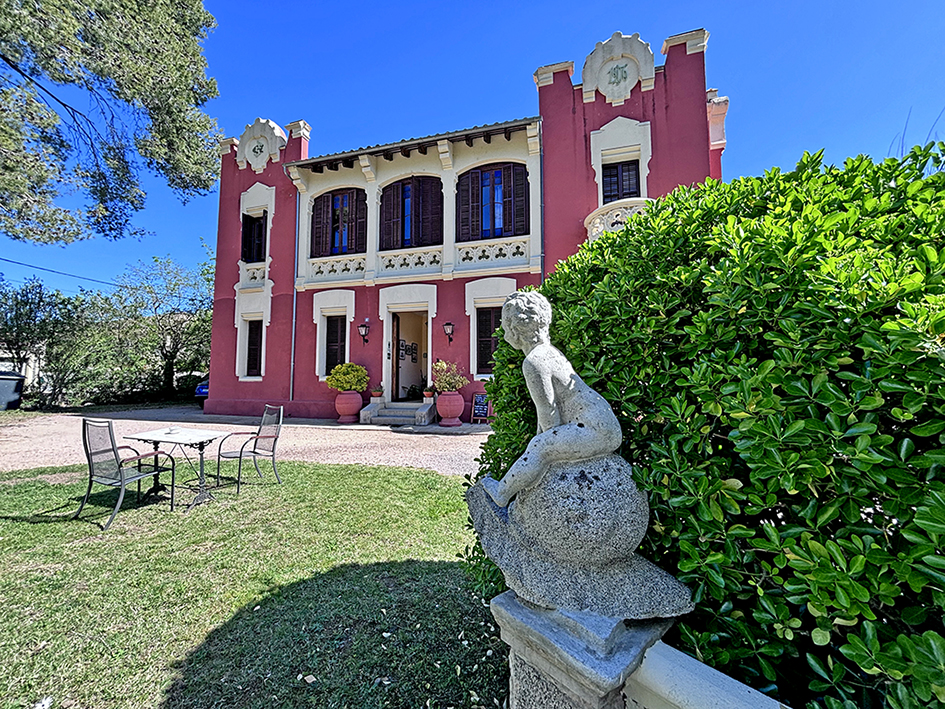 Hotel can Garay a les Planes d'Hostoles