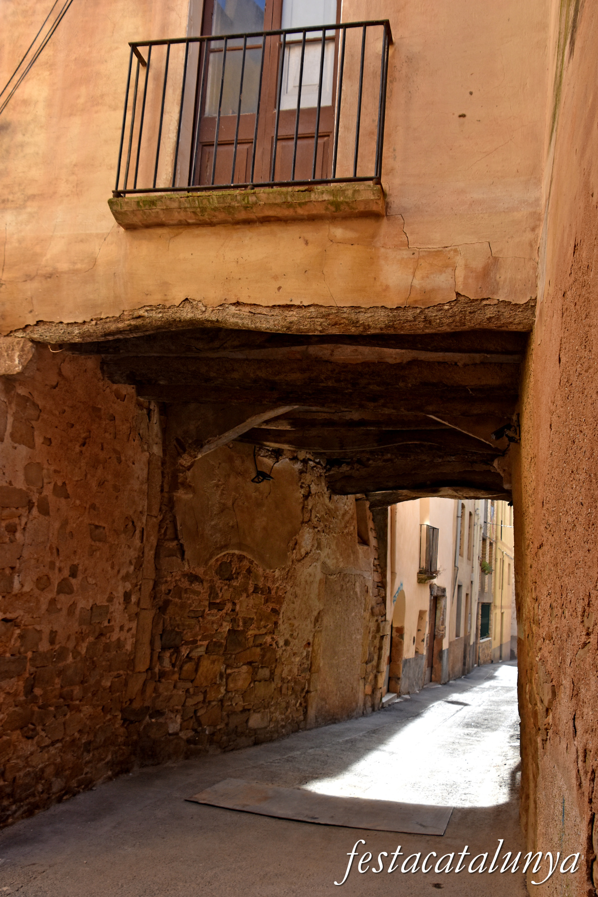 Sarral - Portal de Santa Llúcia i Carrer Nou 