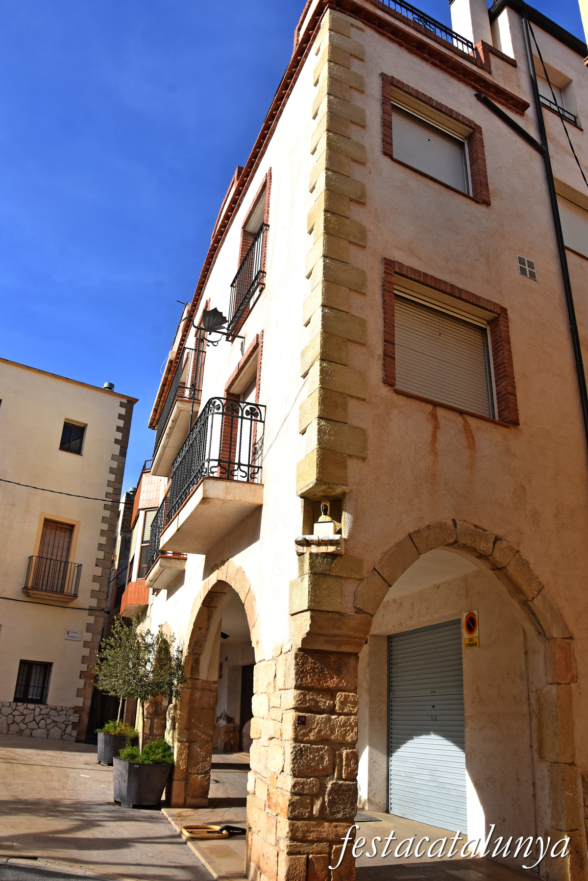 Sarral - Plaça Padreny 