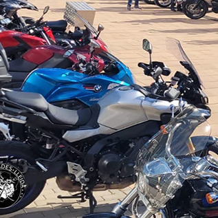 Trobada Motard a Albatàrrec