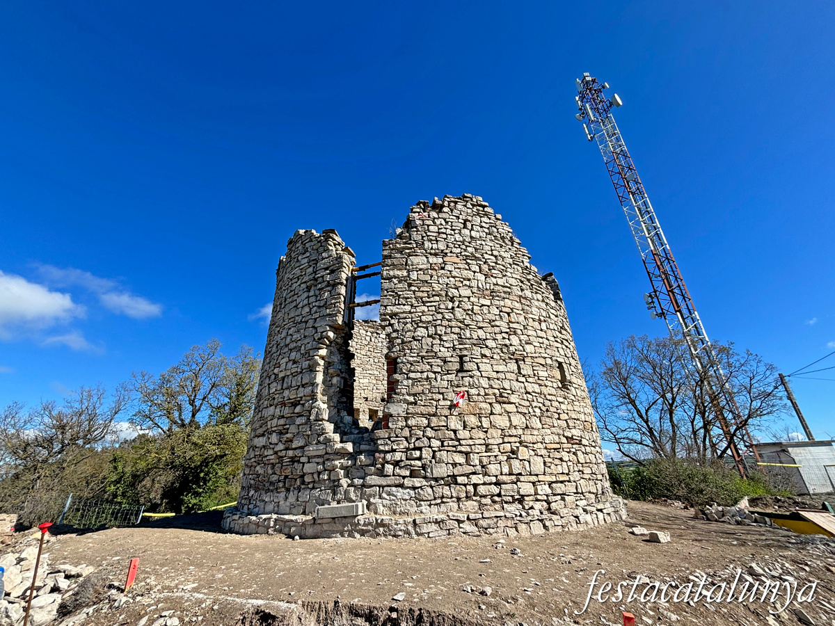 Montmaneu - El Castellot, torre de la Panadella 