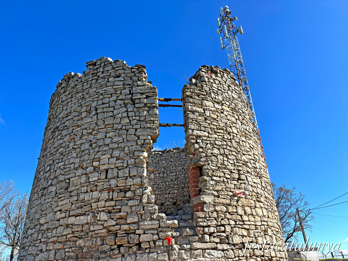 Montmaneu - El Castellot, torre de la Panadella 