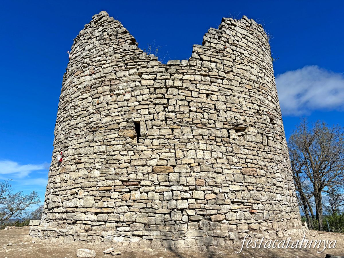 Montmaneu - El Castellot, torre de la Panadella 