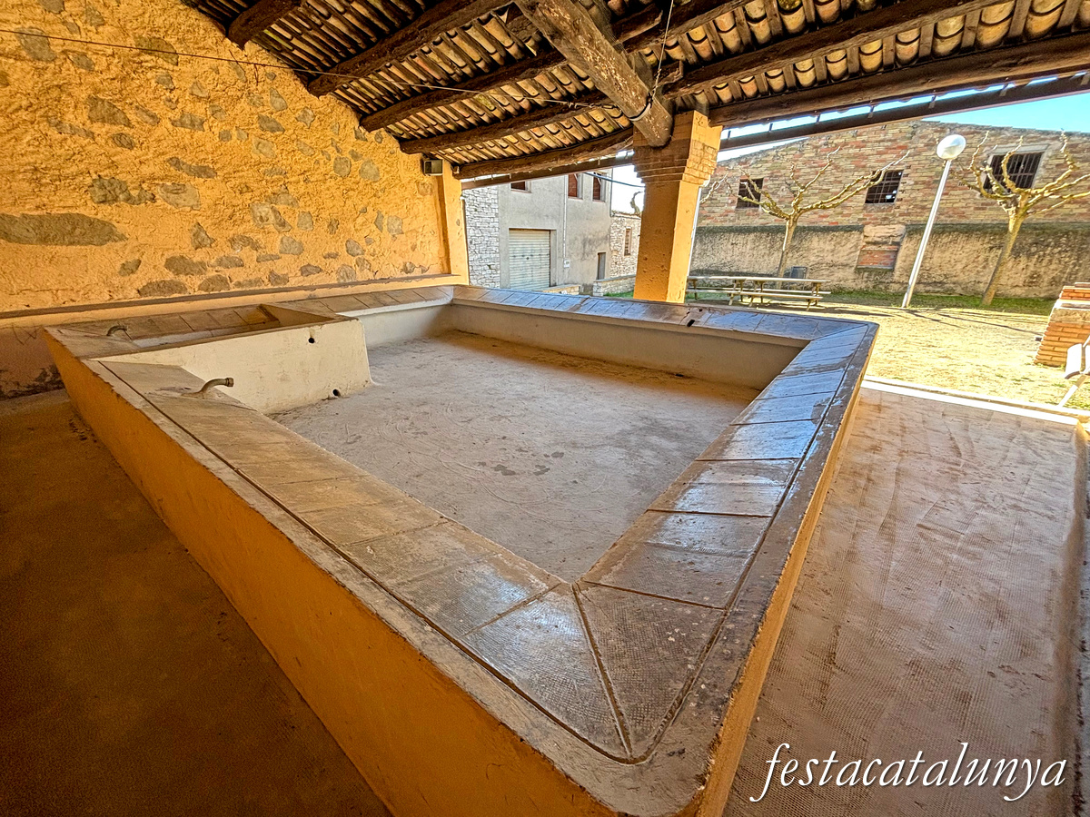 Montmaneu - Els safareigs 