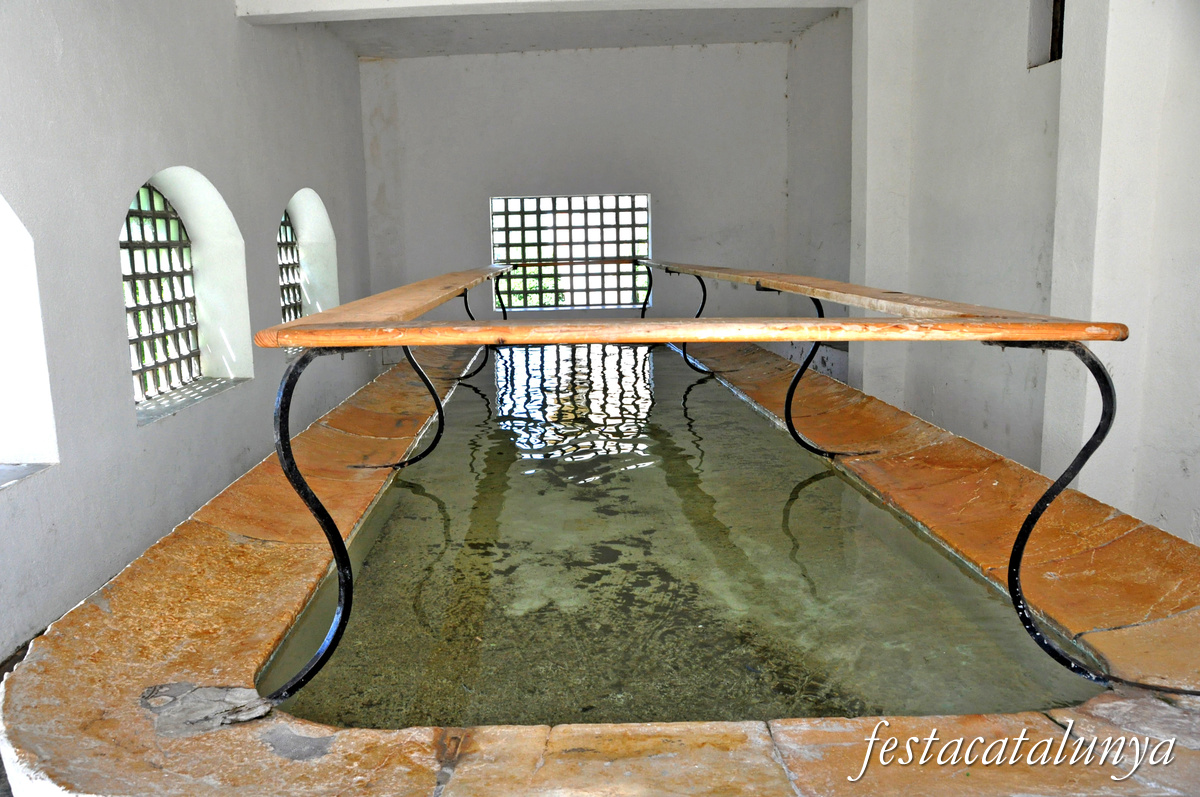 La Sénia - Safareig de la Plaça