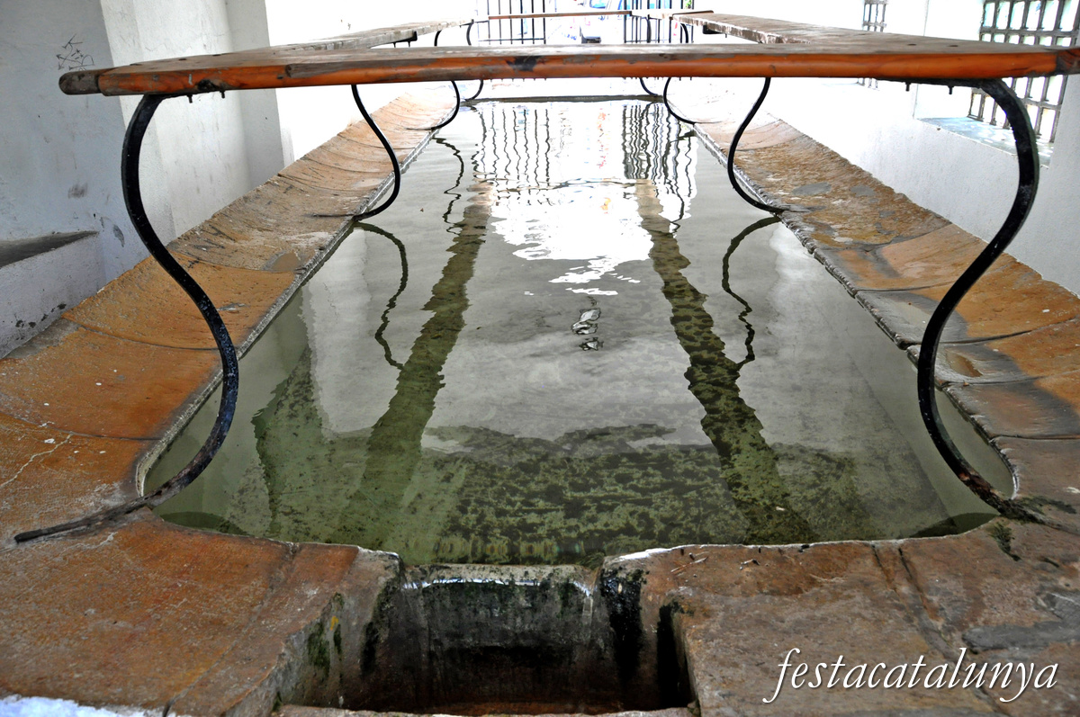 La Sénia - Safareig de la Plaça