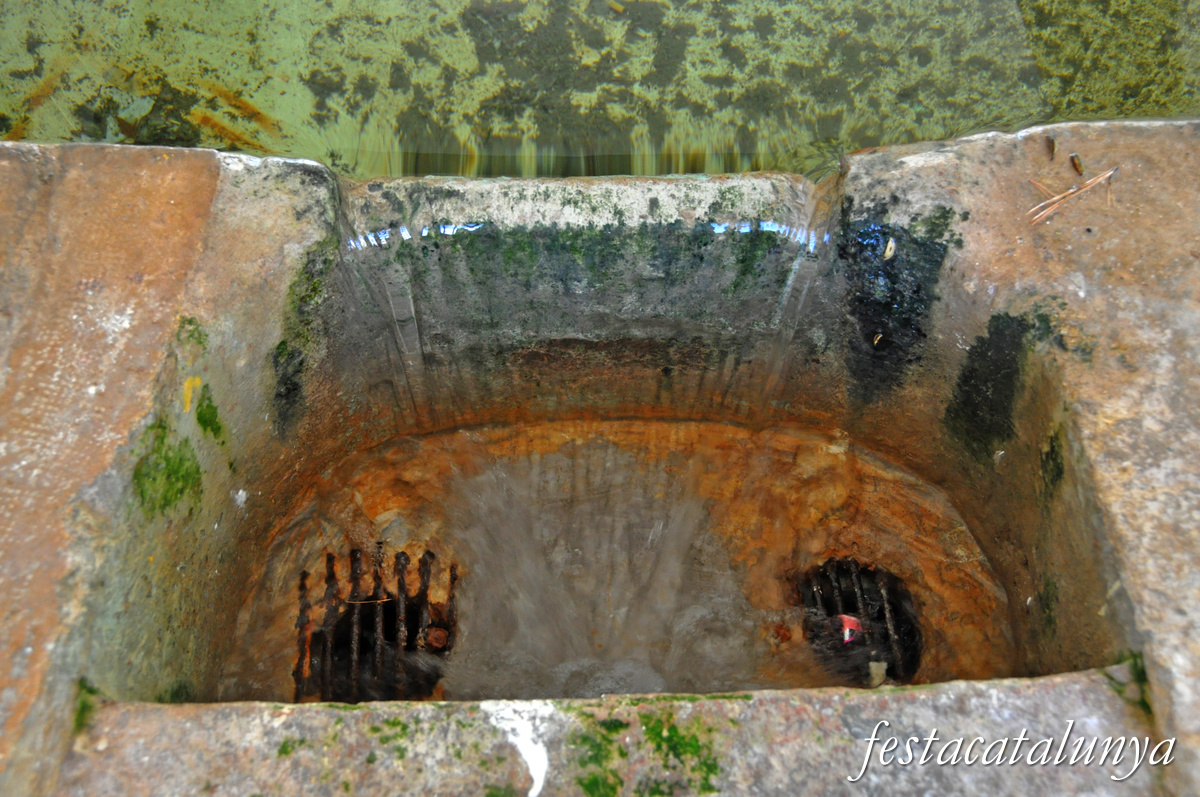 La Sénia - Safareig de la Plaça