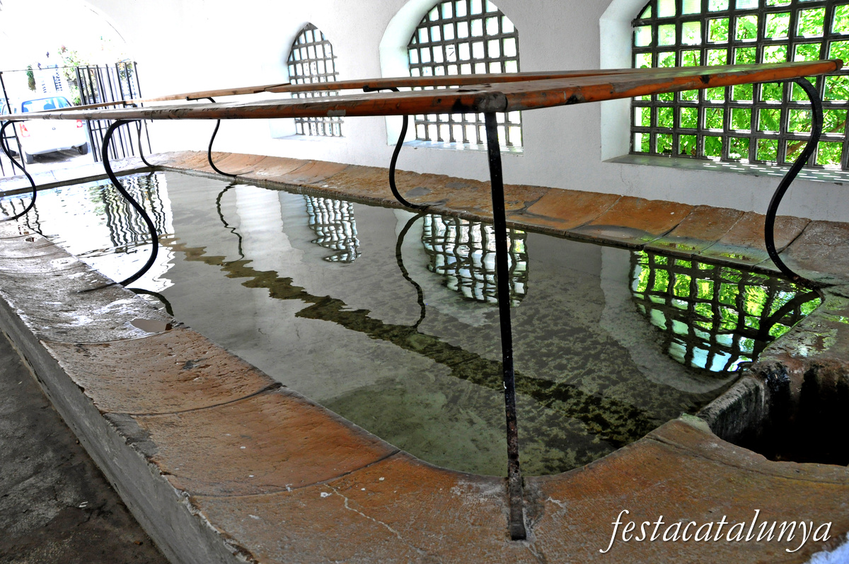 La Sénia - Safareig de la Plaça