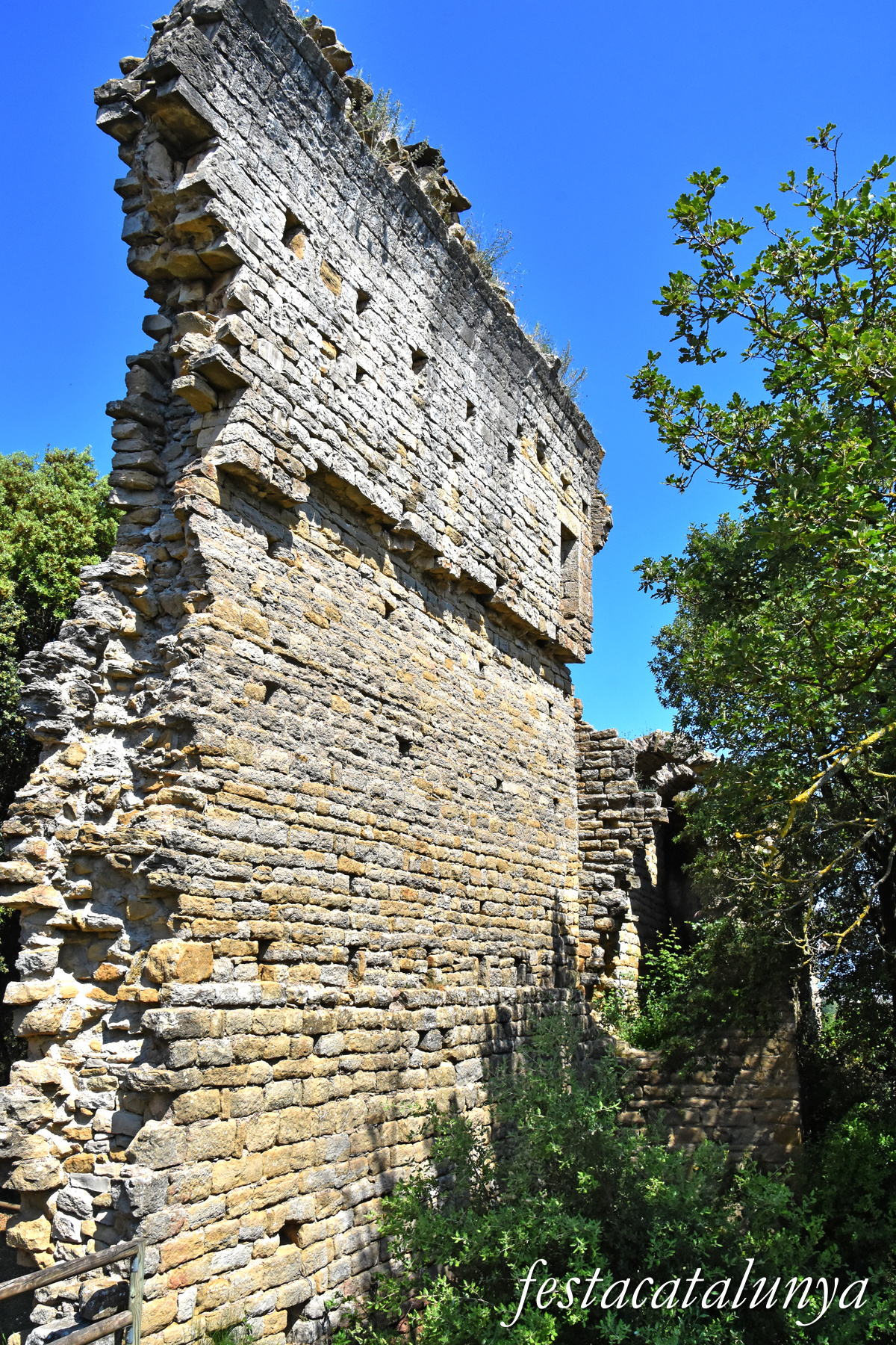 Sant Joan de Vilatorta - Casal de Bellpuig
