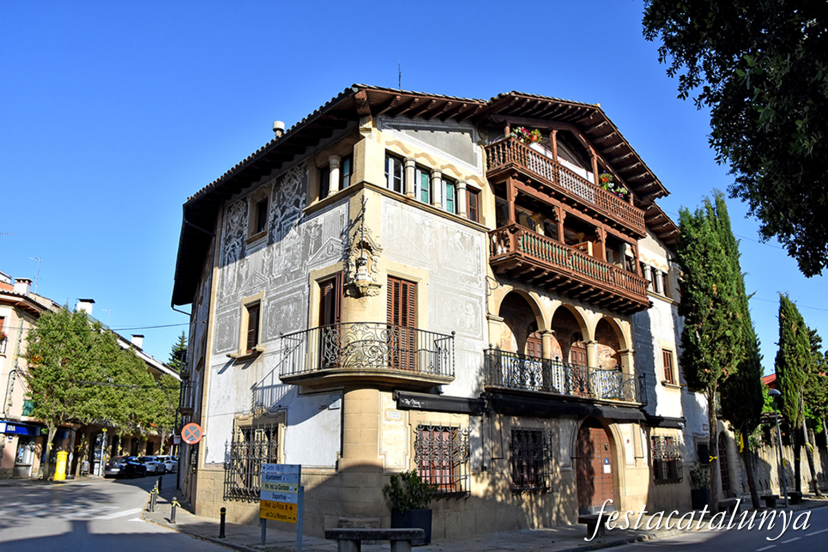 Sant Julià de Vilatorta - Casal Núria