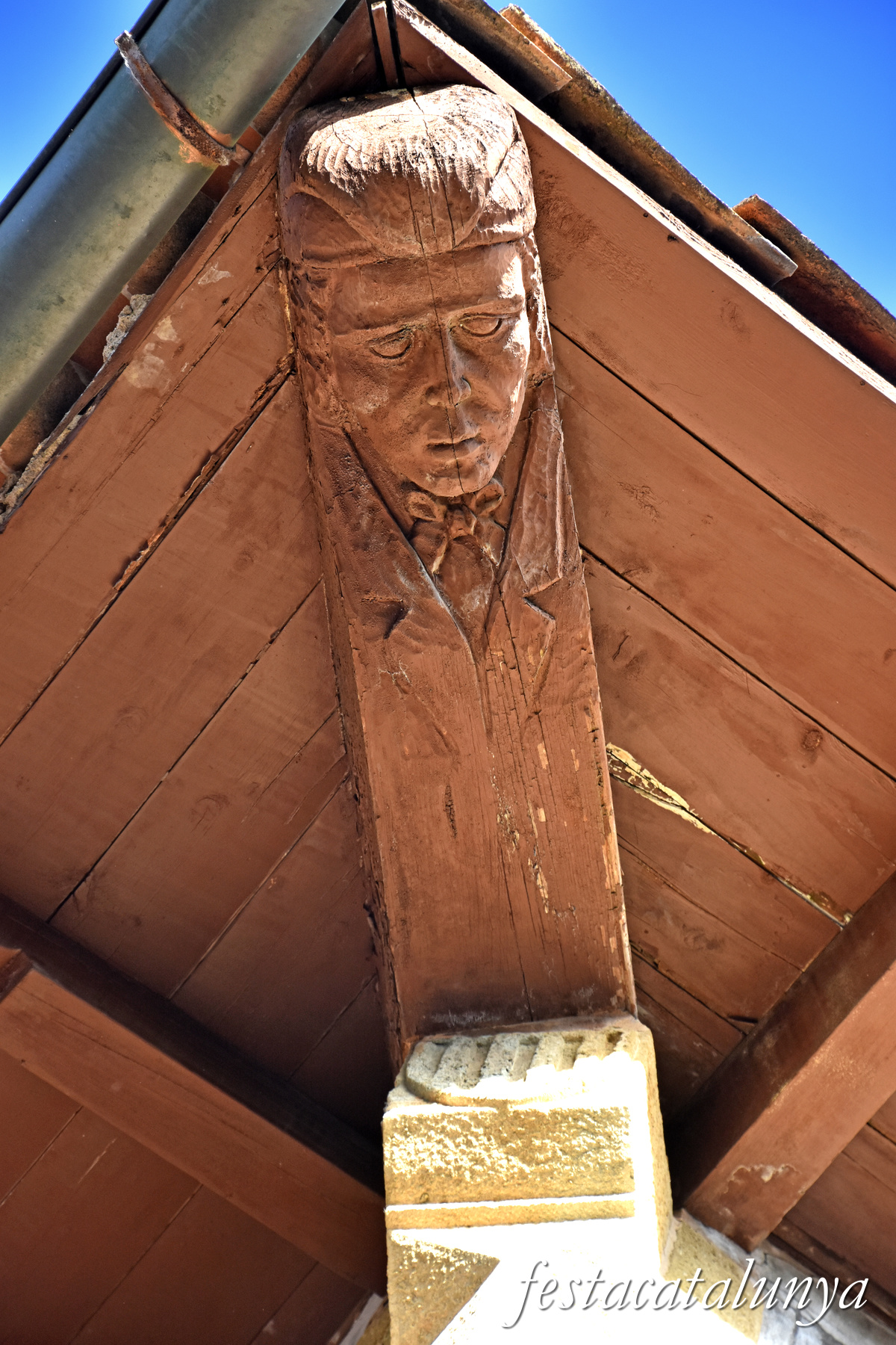 Sant Julià de Vilatorta - Casal Núria