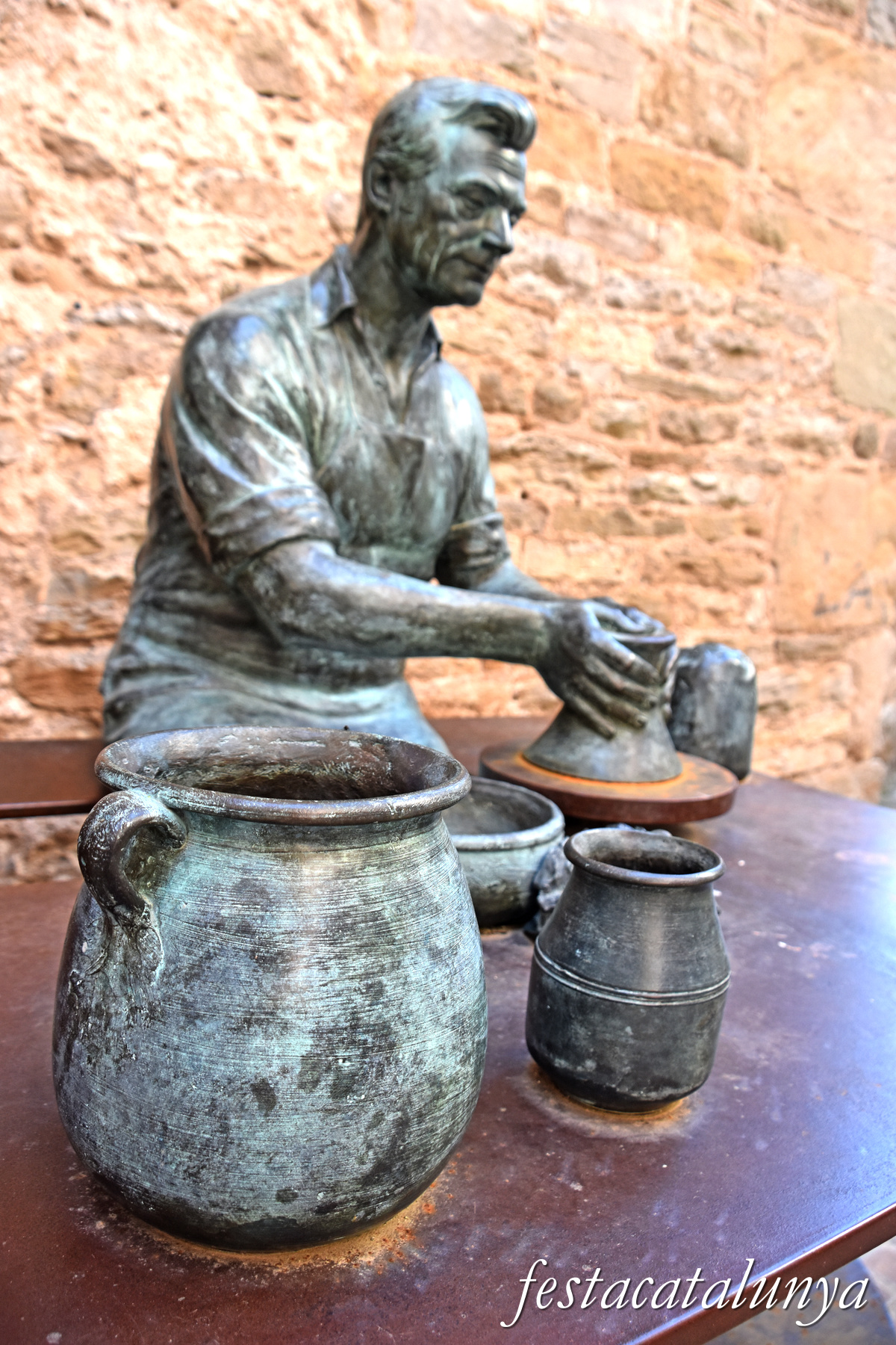 Sant Julià de Vilatorta - Monument als terrissers de Catalunya 