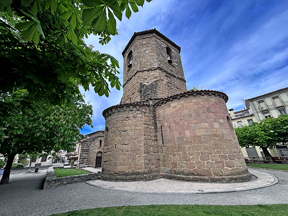 Sant Pol de Sant Joan de les Abadesses ***