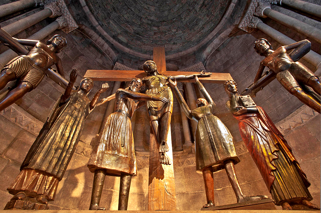 Devallament o Santíssim Misteri de l'església del monestir de Sant Joan de les Abadesses ***