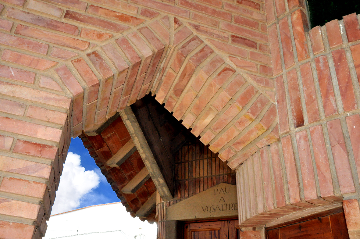 Església de Santa Maria de la Guàrdia d'Urgell ***