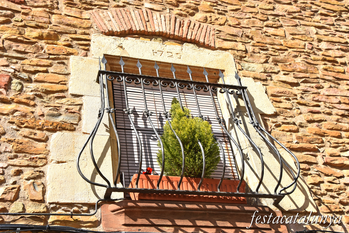 Seva - Carrer de Baix - Cal Pujades