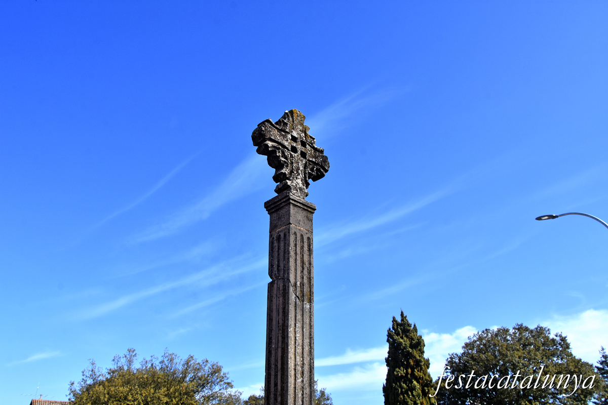 Seva - Creu de terme 