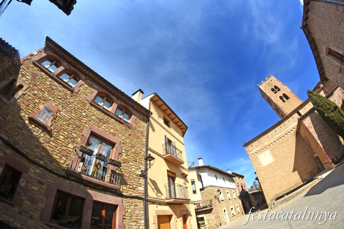 Seva - Plaça de l'Església 