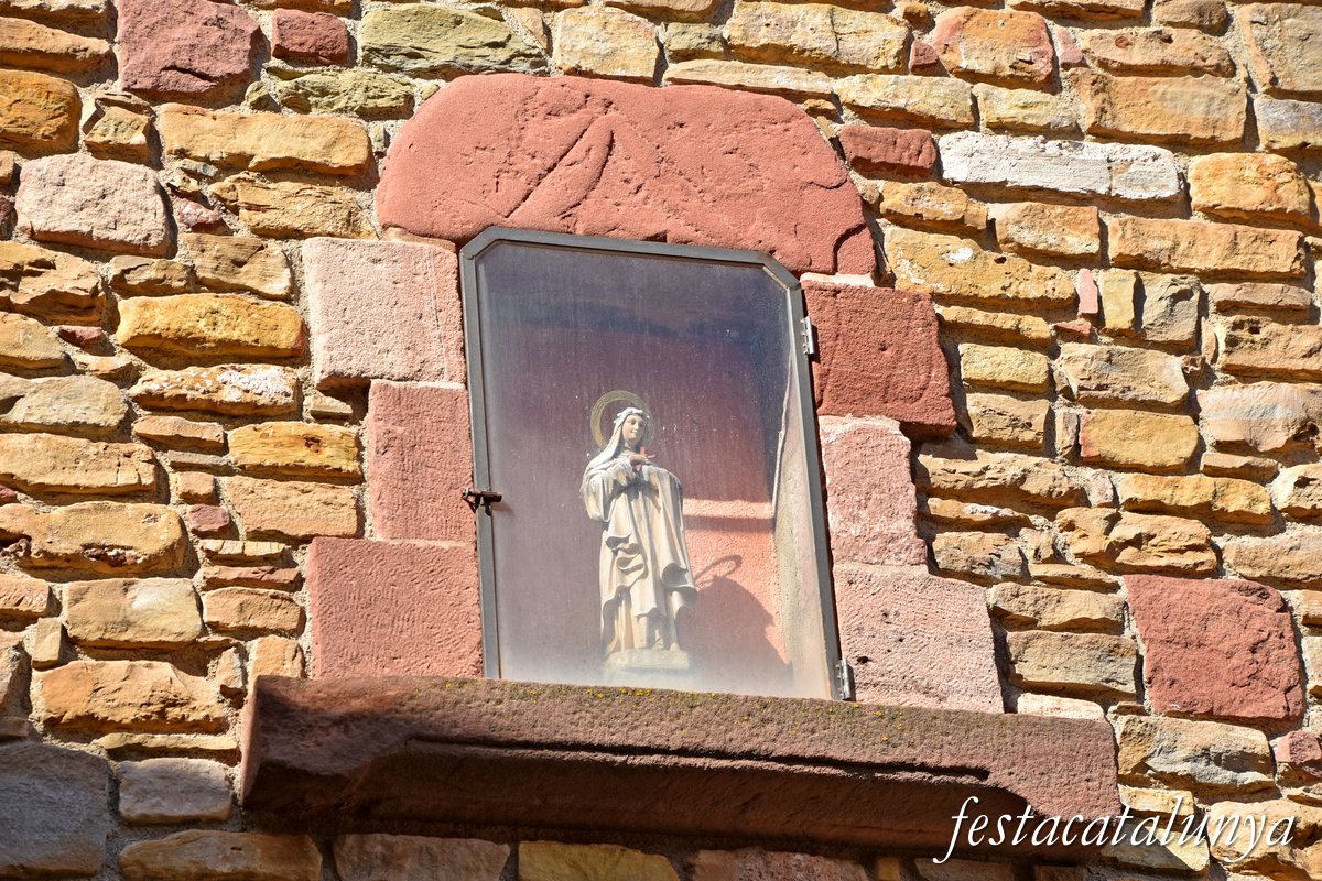 Seva - Plaça de l'Església - Can Romero 