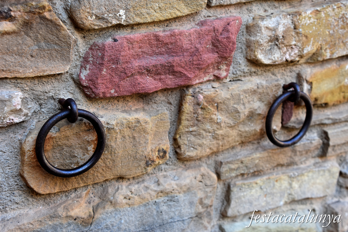 Seva - Plaça de l'Església - Can Romero 