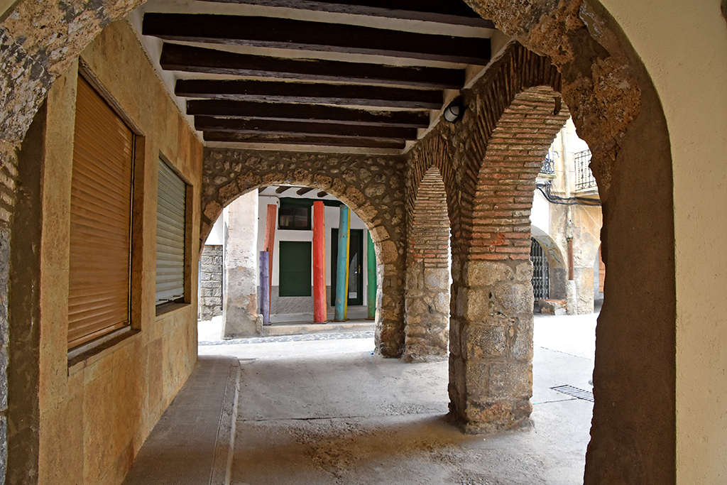 Porxades del nucli històric d'Organyà ***