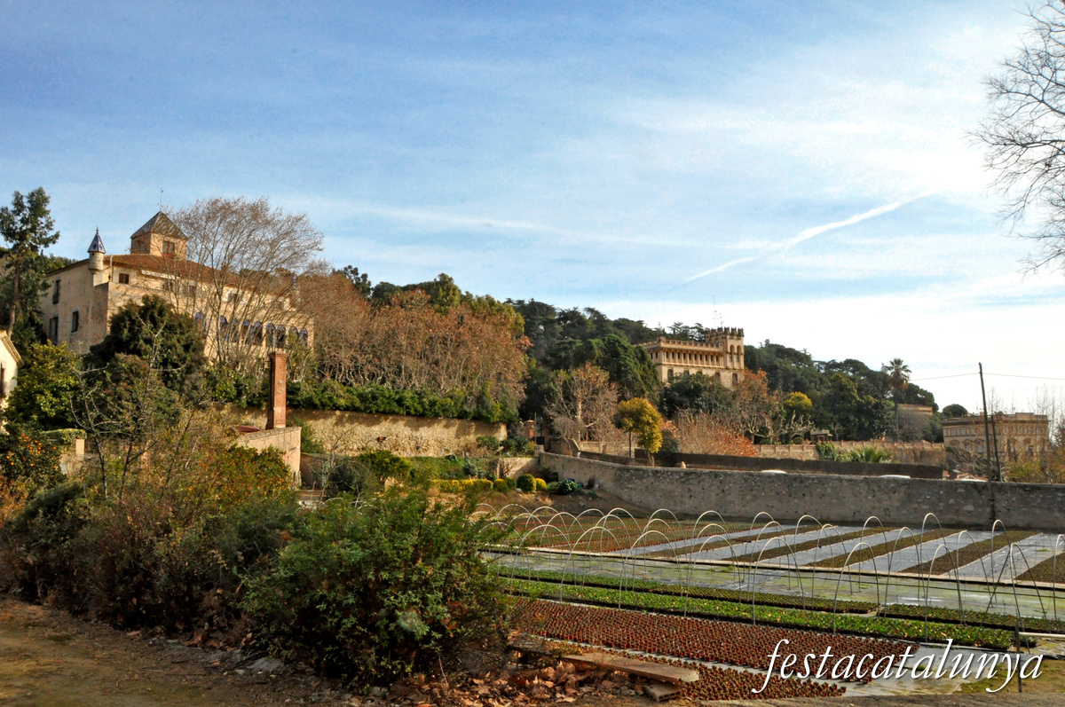 Teià - Torre dels Gegants, can Freixes, manso Valls o can Wertheim 