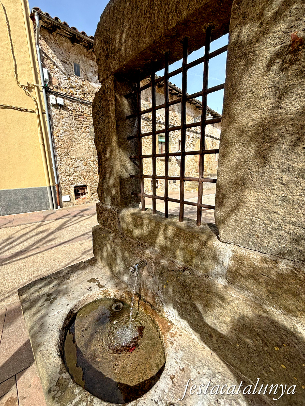 Les Preses - Testimoni de l'antiga presó