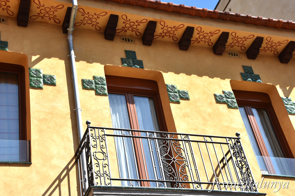 Mollet del Vallès - Avinguda de Jaume I - Acadèmia Mollet 