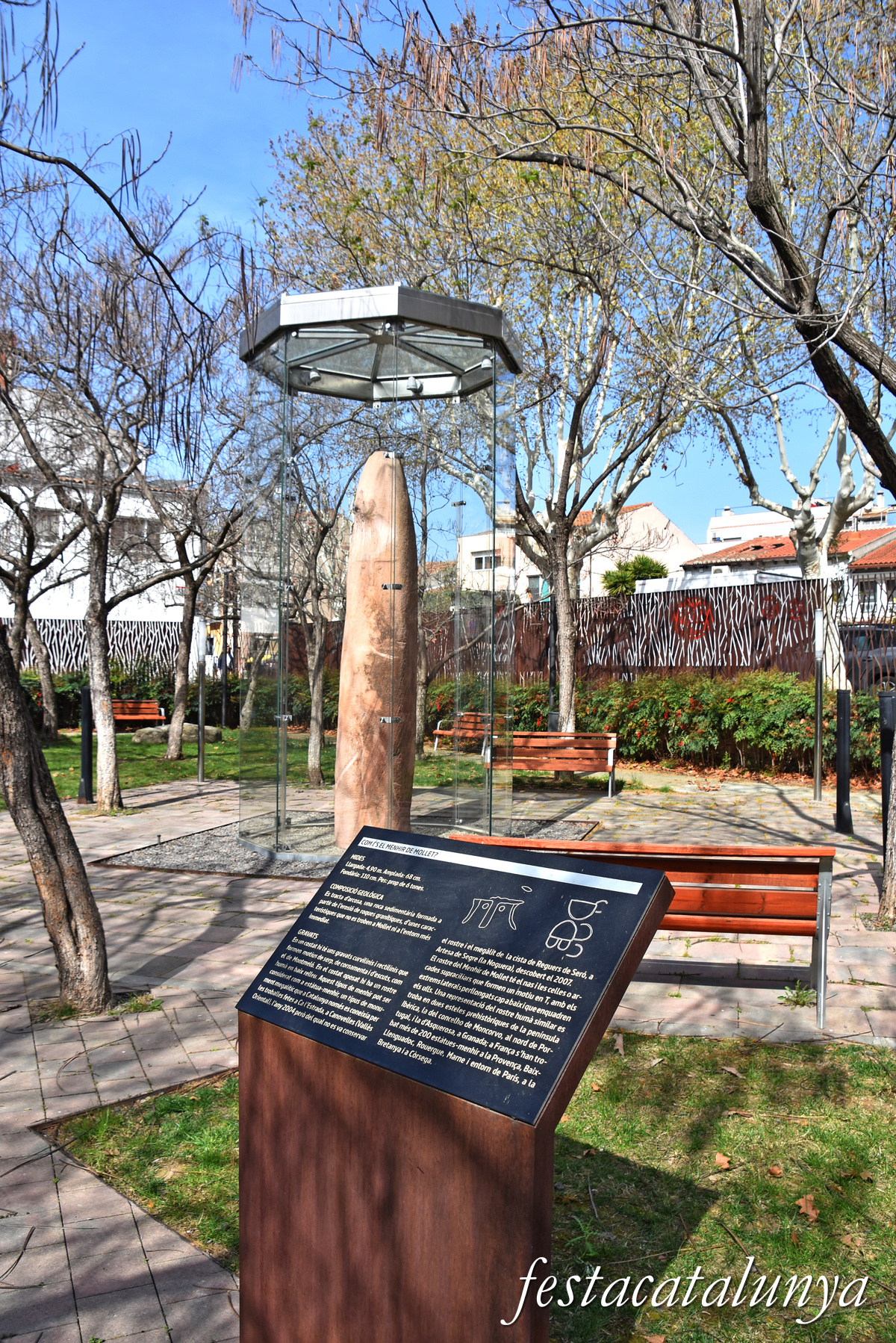 Mollet del Vallès - Menhir 