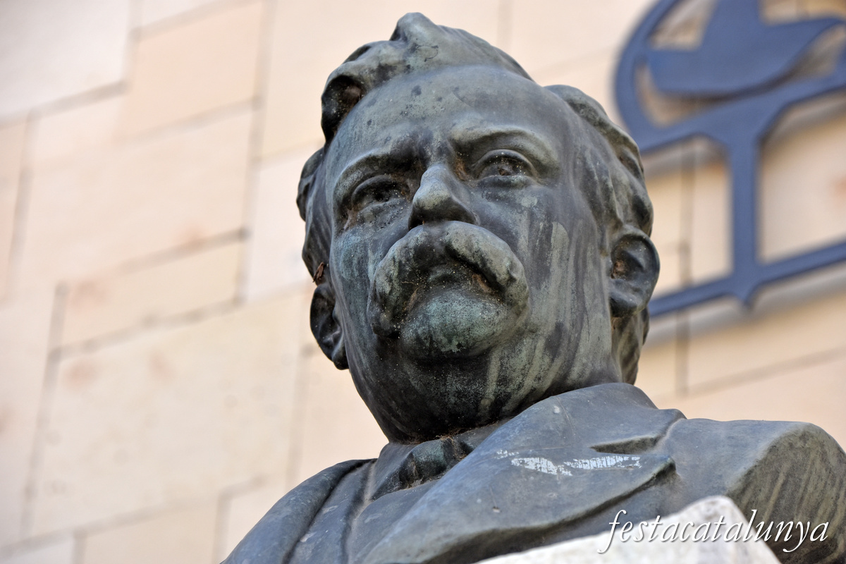Mollet del Vallès - Bust d'Anselm Clavé