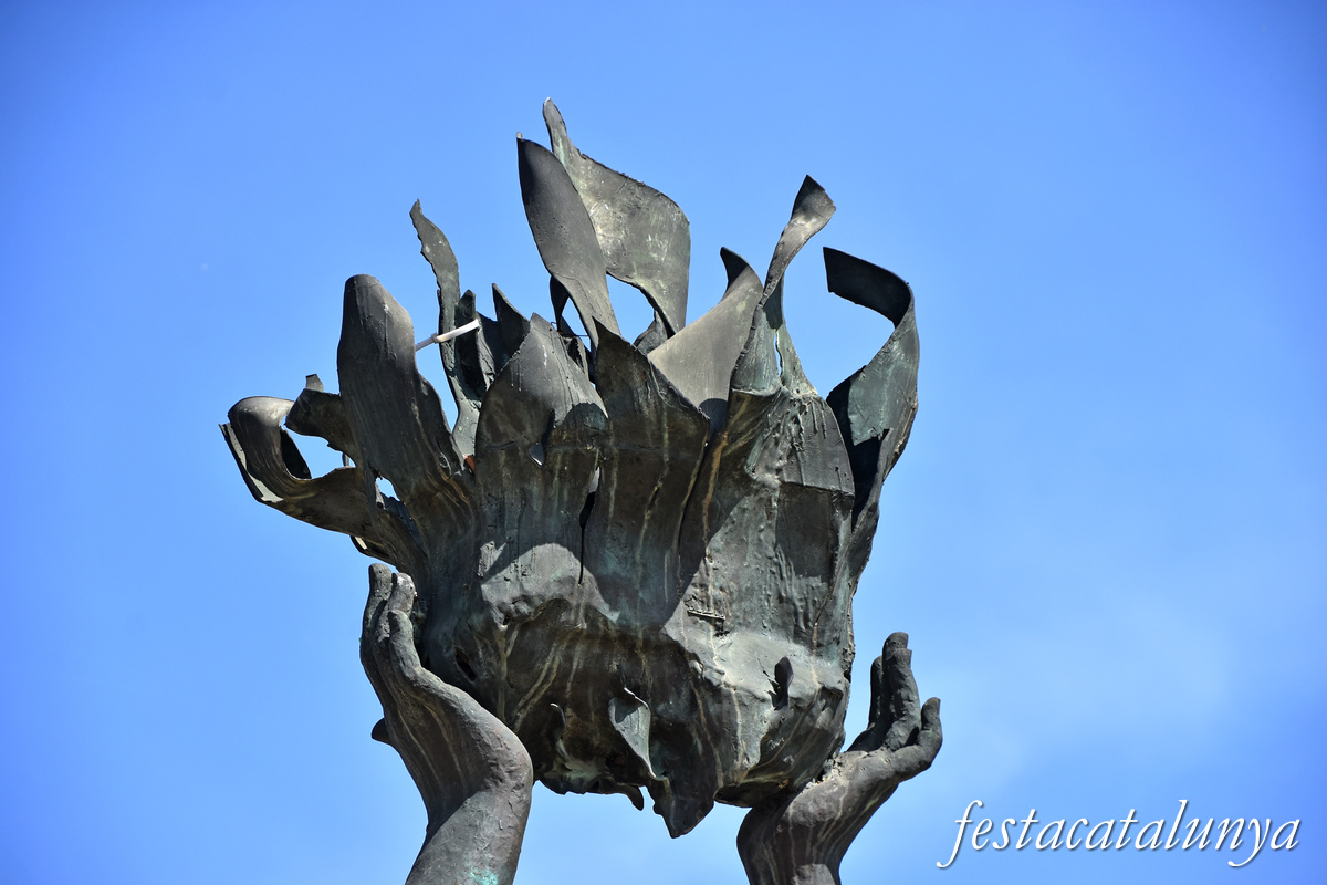 Mollet del Vallès - Monument a Lluís Companys i a tots els immolats per les llibertats de Catalunya