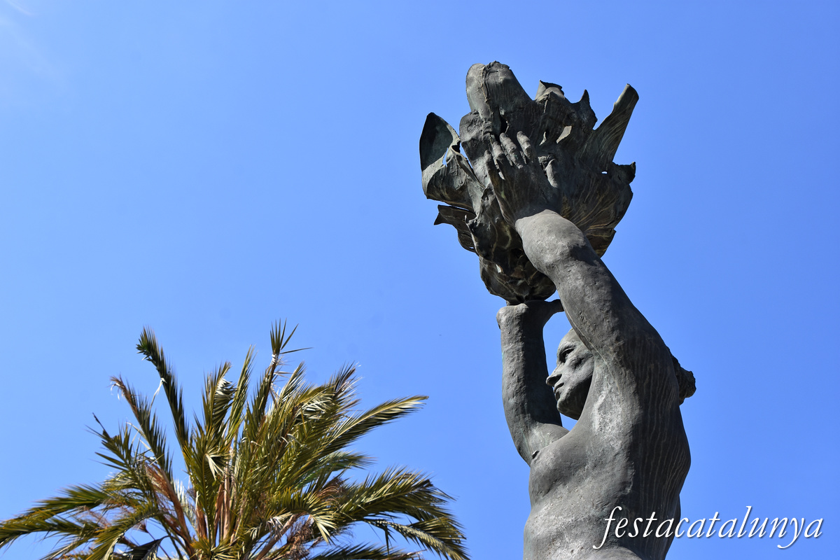 Mollet del Vallès - Monument a Lluís Companys i a tots els immolats per les llibertats de Catalunya 