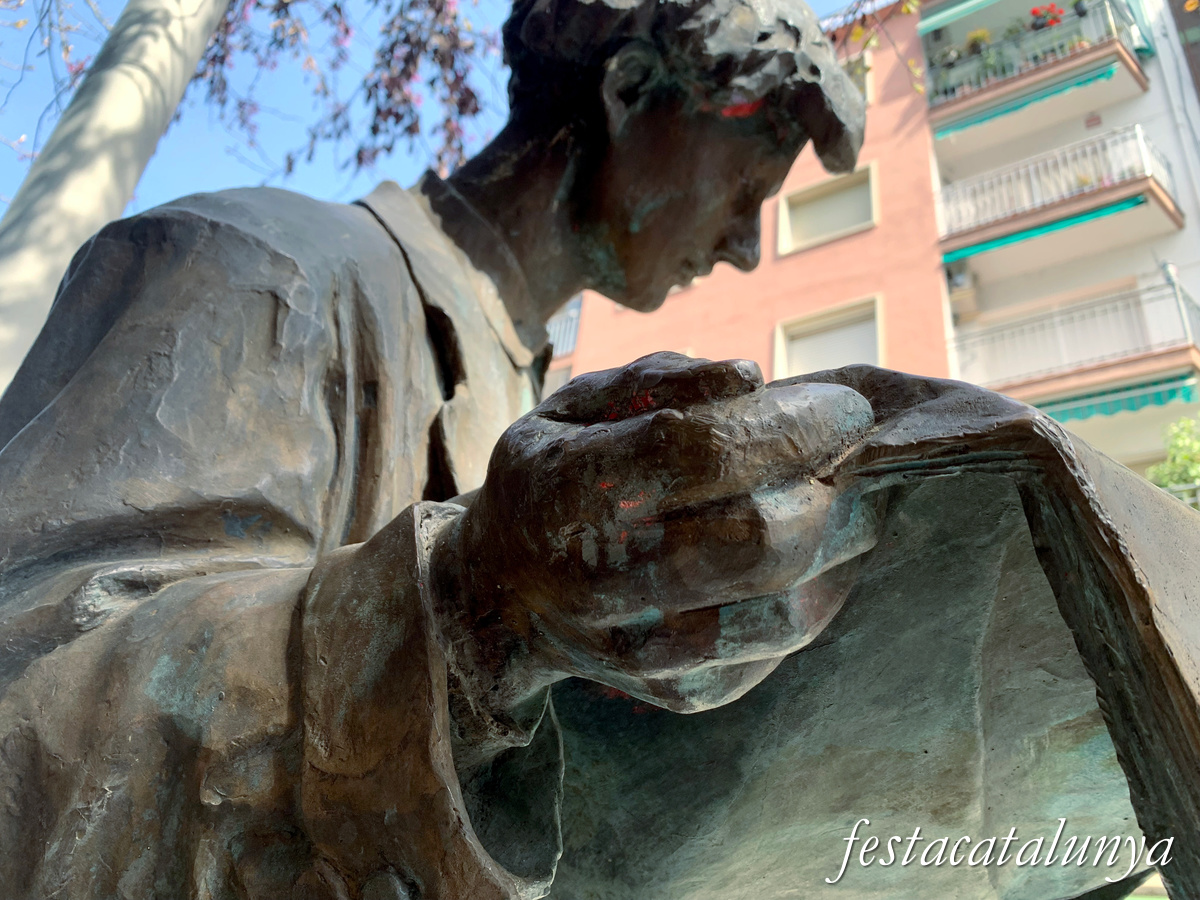 Mollet del Vallès - Lector de premsa