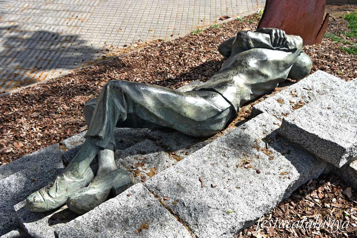 Mollet del Vallès - Record a les persones de Mollet assessinades als camps de concentració nazis 