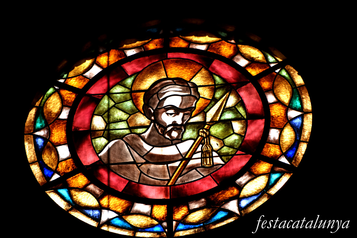 Mollet del Vallès - Església parroquial de Sant Vicenç - Vitralls 