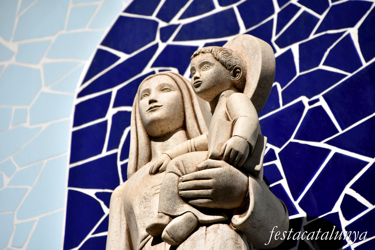 Mollet del Vallès - Església parroquial de Sant Vicenç - La Marieta 