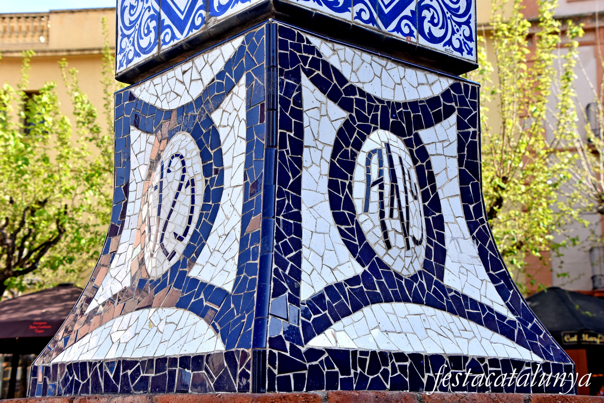 Mollet del Vallès - Plaça de Prat de la Riba - Font Modernista 