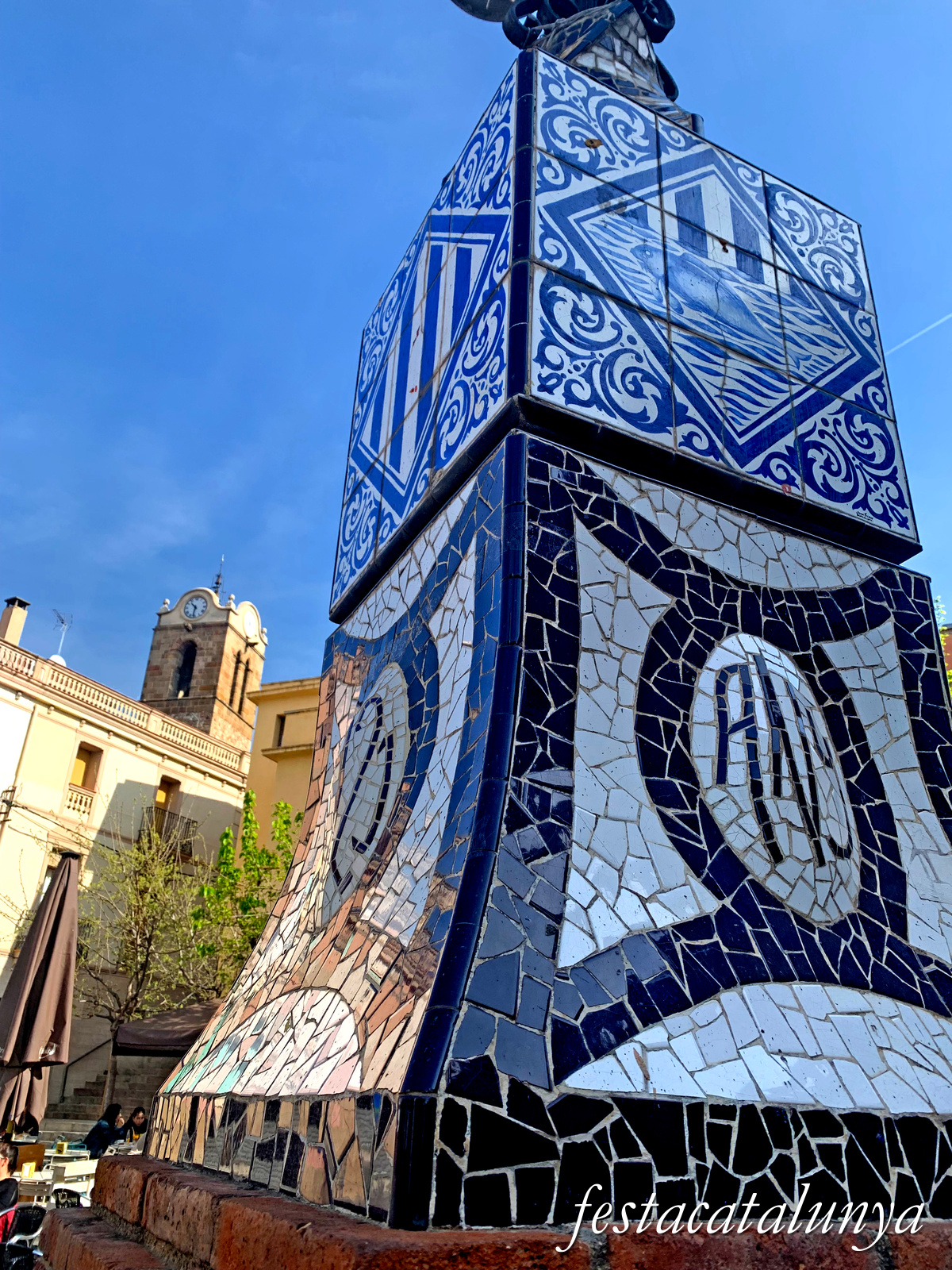 Mollet del Vallès - Plaça de Prat de la Riba - Font Modernista