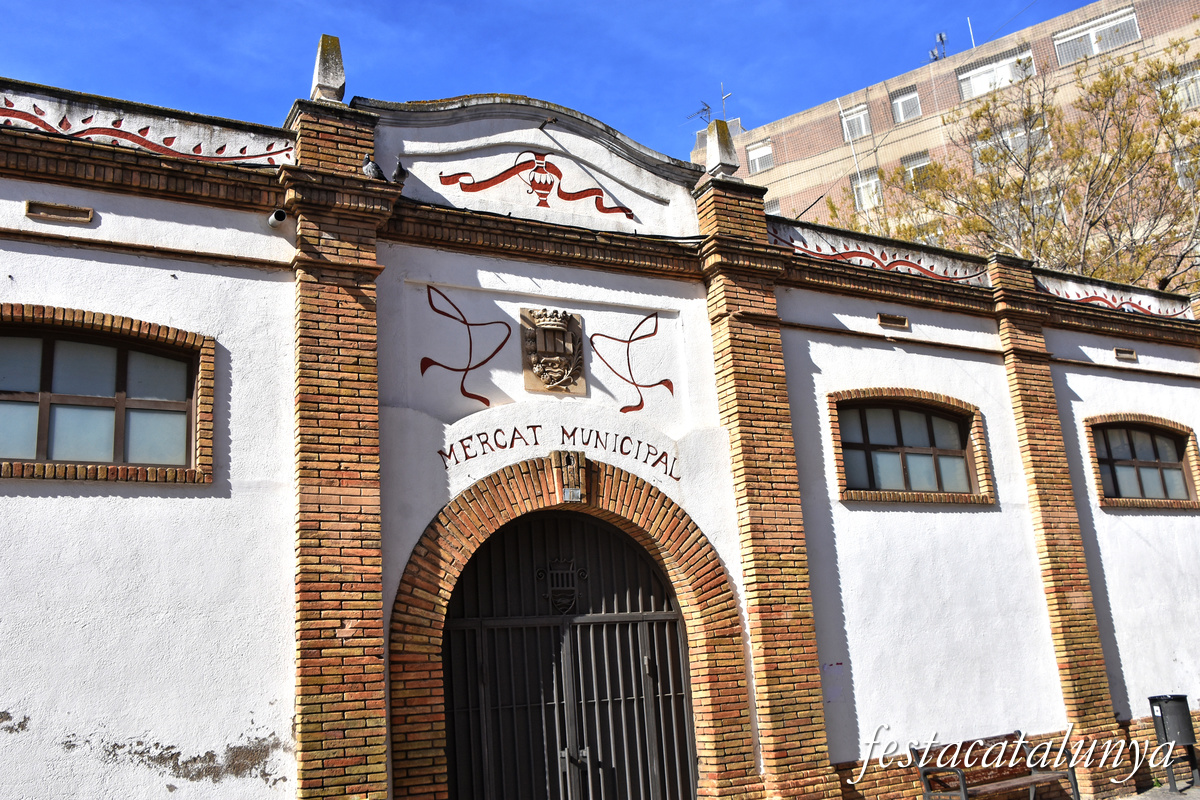 Mollet del Vallès - Plaça de Prat de la Riba - Mercat Vell 