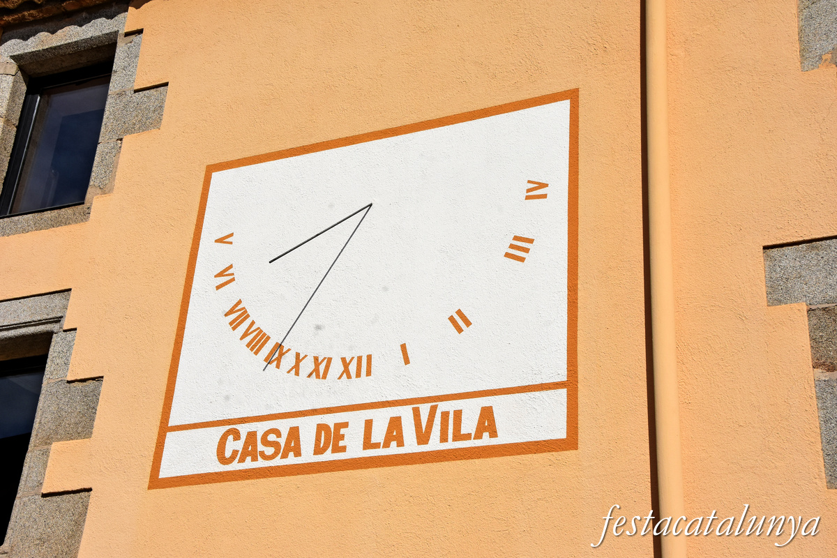 Casa de la Vila, antic can Perpunter de Sant Antoni de Vilamajor