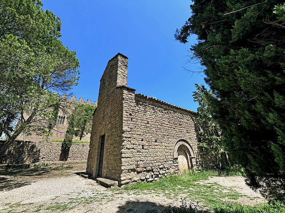 Ermita romànica de Santa Maria del castell de Balsareny ***