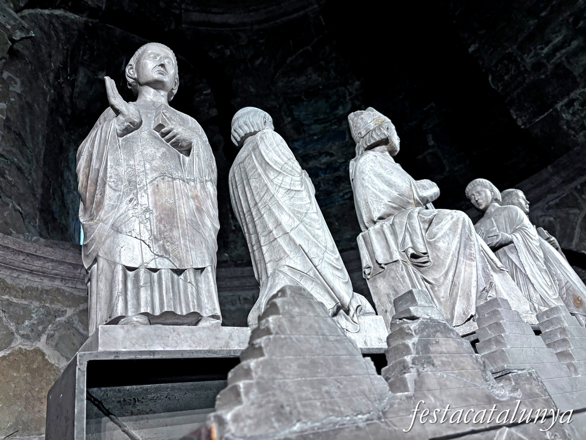 Sant Joan de les Abadesses - Retaule de Sant Agustí de l'església del monestir
