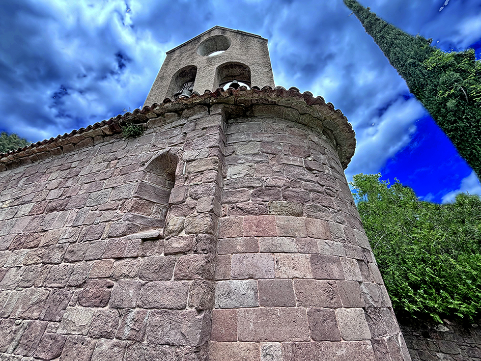 Santa Llúcia de Puigmal a Sant Joan de les Abadesses ***