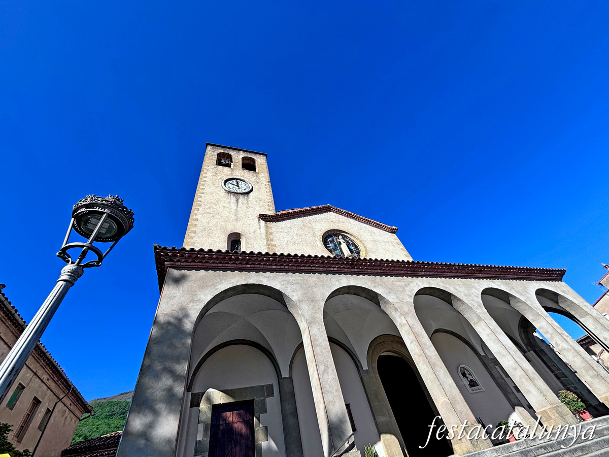 Les Planes d'Hostoles - Església parroquial de Sant Cristòfol 