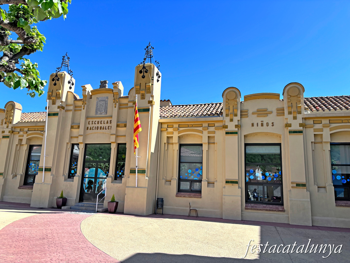 Les Planes d'Hostoles - Escoles Públiques